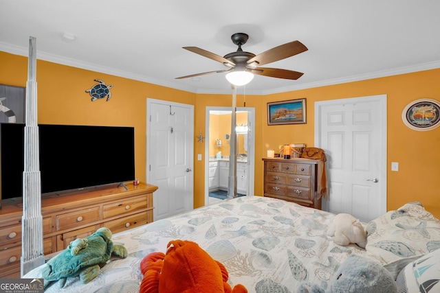 bedroom featuring connected bathroom, ornamental molding, a closet, and ceiling fan