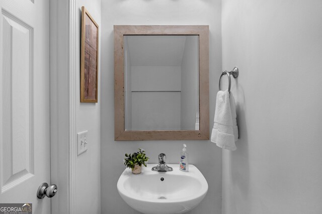 172 Sonata Cir, Pooler, GA 31322 - bathroom featuring a sink