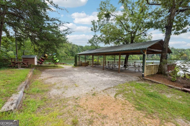 exterior space featuring an outbuilding