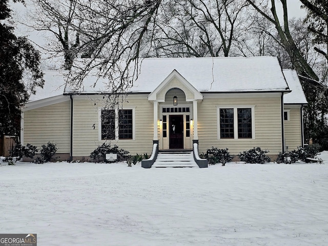 view of front facade