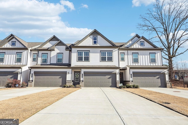 multi unit property with a garage