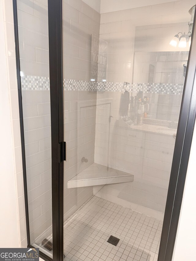 full bathroom featuring a stall shower