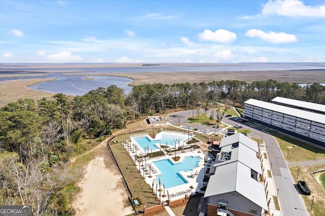 bird's eye view with a water view