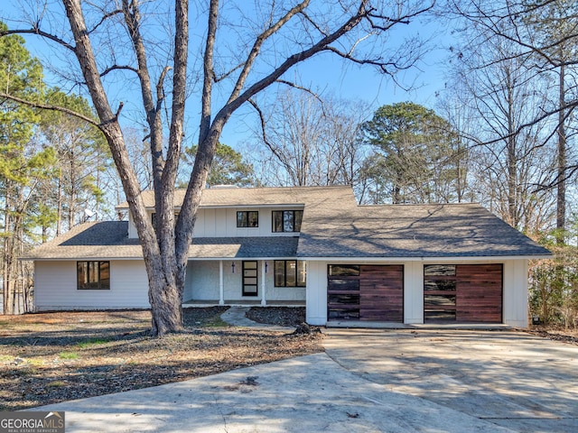 view of front of home with a garage