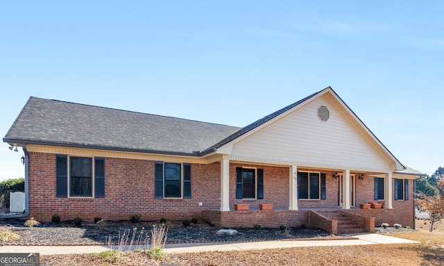 view of front of house with covered porch