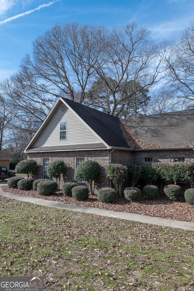 view of home's exterior