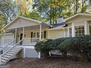 view of front of property with covered porch