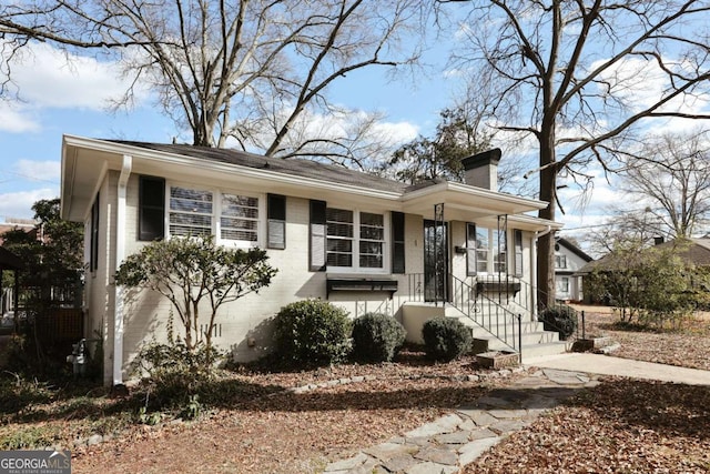 view of front of property