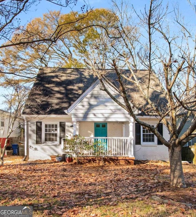 view of front of house featuring a porch