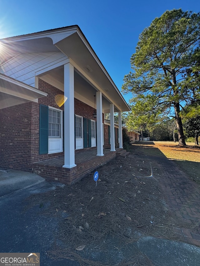 view of home's exterior