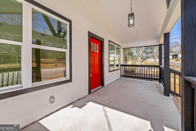 588 S Broad St, Toccoa, GA 30577 - view of exterior entry featuring covered porch