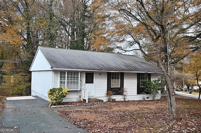 view of front of property