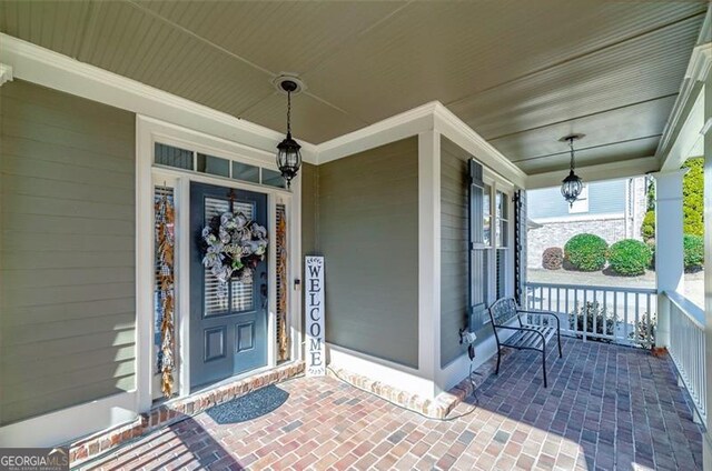 view of front facade featuring a porch