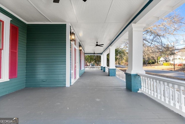 view of patio with covered porch and ceiling fan