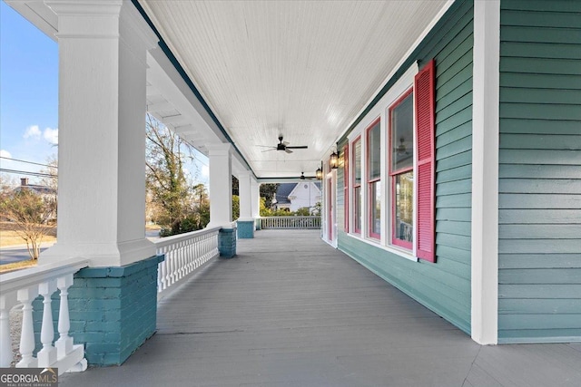 view of patio featuring a porch and ceiling fan