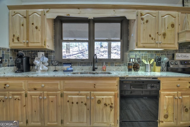 kitchen featuring sink, dishwasher, stainless steel range with electric stovetop, tasteful backsplash, and light brown cabinets