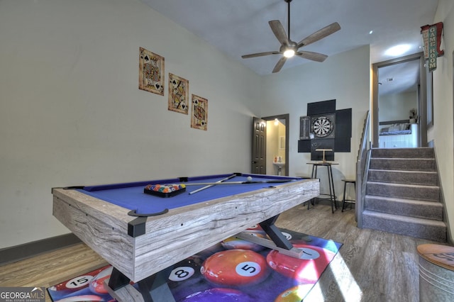 game room featuring hardwood / wood-style flooring, billiards, and ceiling fan