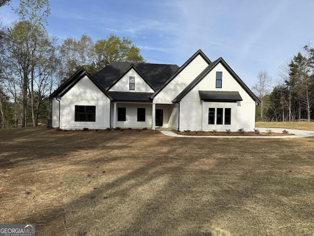view of modern inspired farmhouse
