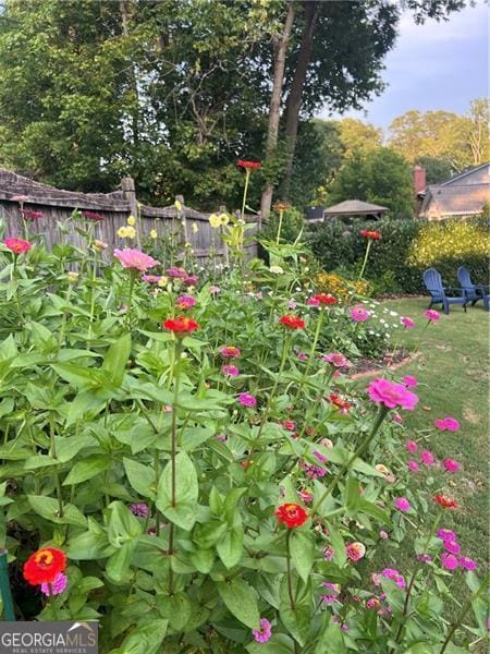 view of yard with fence