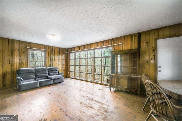 5990 Warpath Rd, Flowery Branch, GA 30542