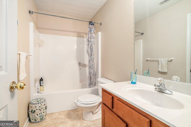 full bathroom featuring vanity, toilet, a textured ceiling, and shower / bath combo with shower curtain