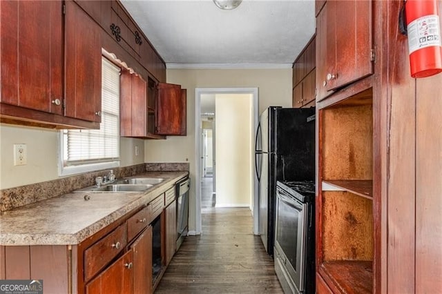 kitchen with sink, dark wood-type flooring, ornamental molding, and stainless steel appliances