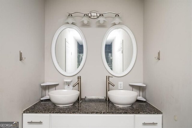 1574 Mayflower St, Atlanta, GA 30311 - bathroom with double vanity and a sink