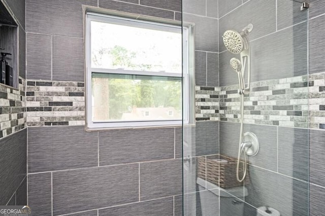 1574 Mayflower St, Atlanta, GA 30311 - bathroom featuring a stall shower