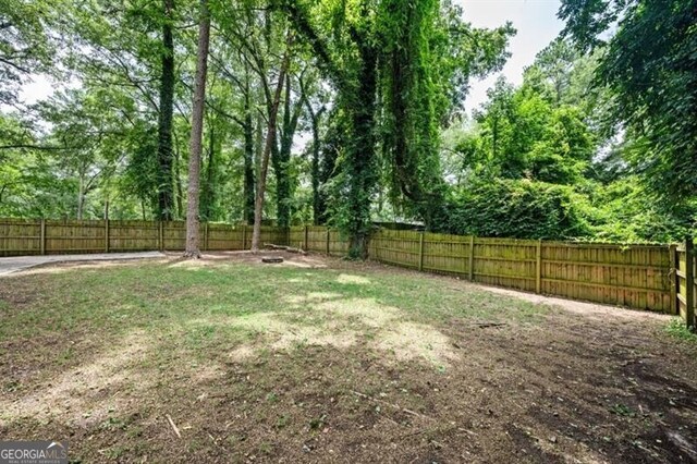 1574 Mayflower St, Atlanta, GA 30311 - view of yard with a fenced backyard