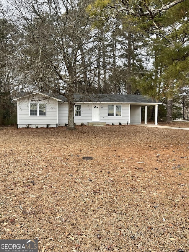 view of front of property