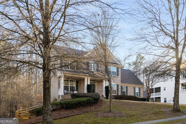 view of front of property with a front yard