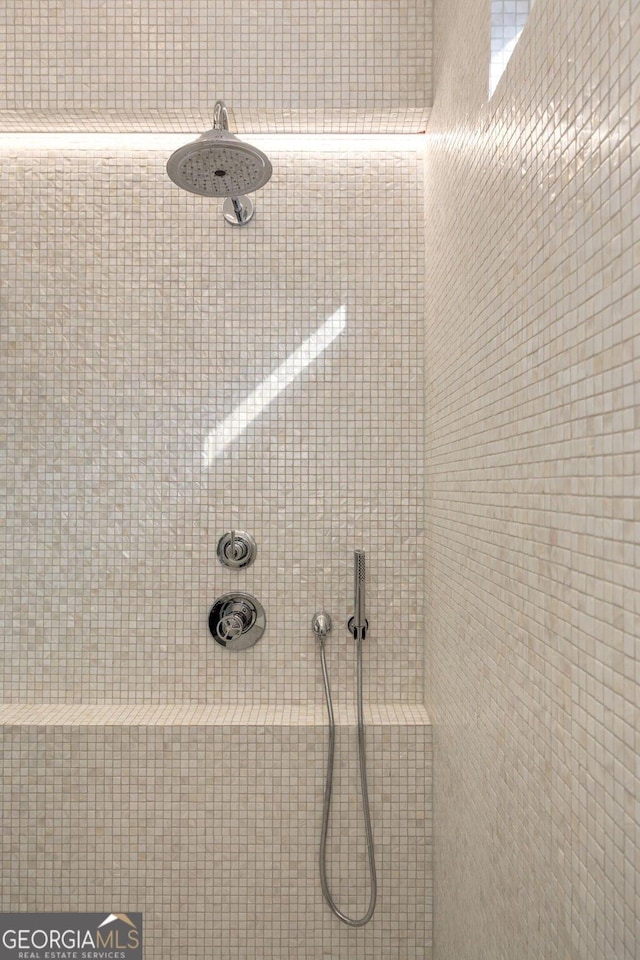 interior details with tiled shower