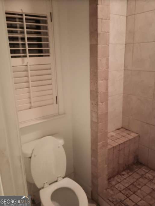 bathroom with toilet