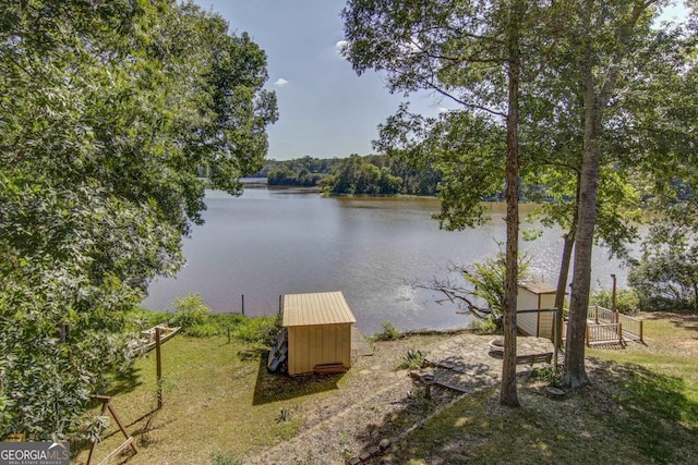 dock area featuring a water view