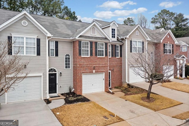 view of front of house featuring a garage