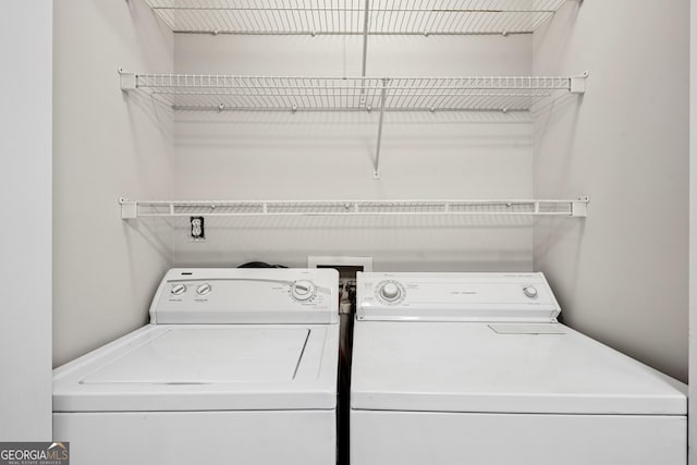 3742 Berkeley Xing, Duluth, GA 30096 - laundry area featuring washer and clothes dryer and laundry area
