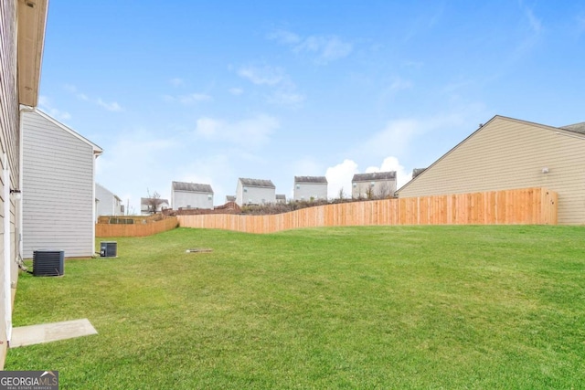 view of yard featuring cooling unit