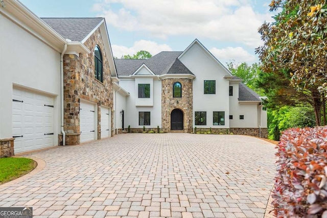 view of front of home featuring a garage