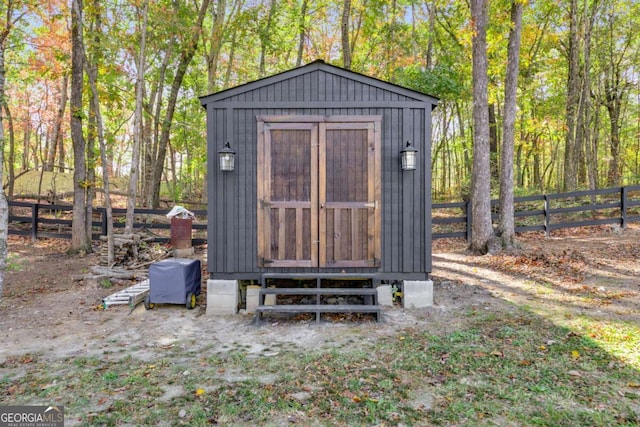 view of outbuilding