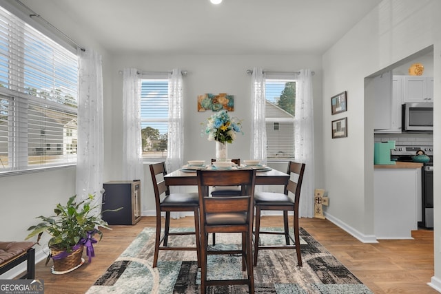 dining area featuring light hardwood / wood-style floors