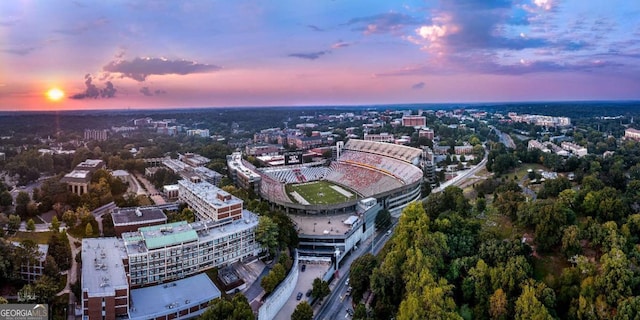 view of aerial view at dusk