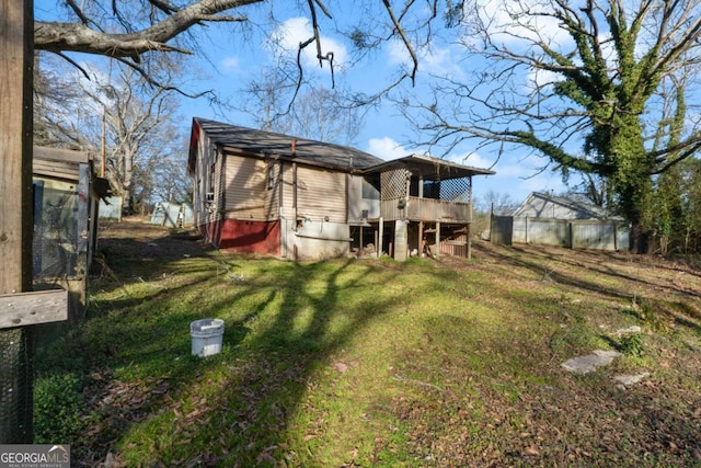 exterior space with a lawn