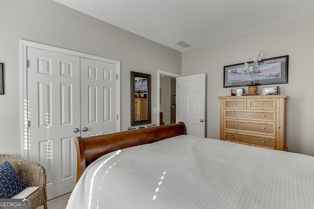 bedroom featuring a closet