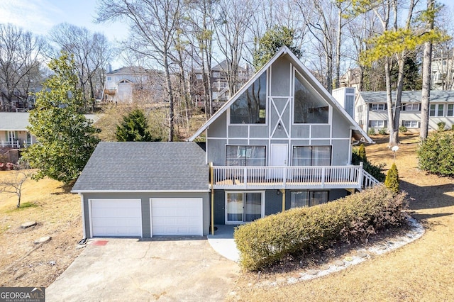 view of front of home with a garage