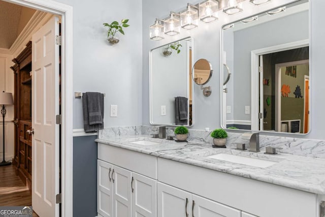 bathroom with vanity