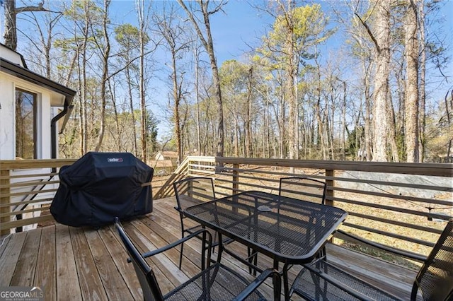 deck with grilling area