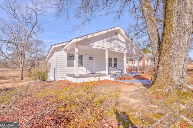 bungalow-style house with covered porch