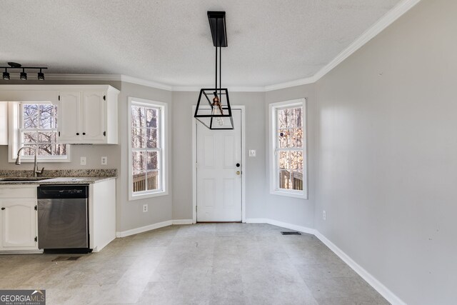 bathroom with plus walk in shower, vanity, and a textured ceiling