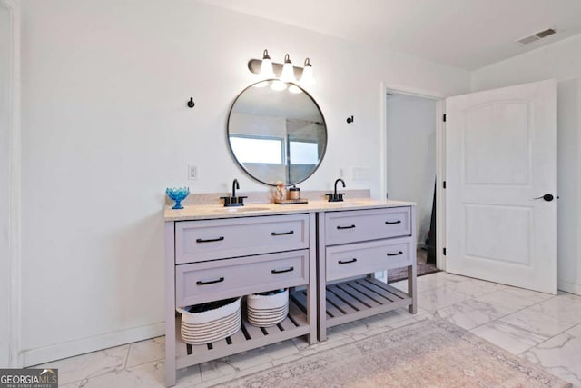 bathroom with vanity