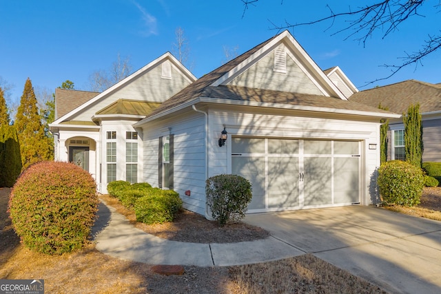 view of front of house featuring a garage